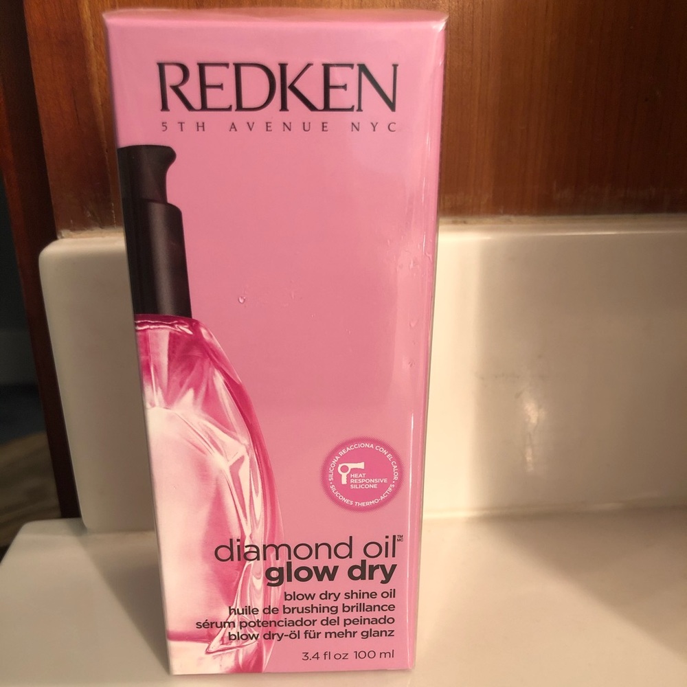 Redken Diamond Oil Glow dry